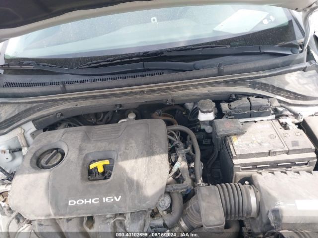 Photo 9 VIN: 5NPD84LF4JH218478 - HYUNDAI ELANTRA 