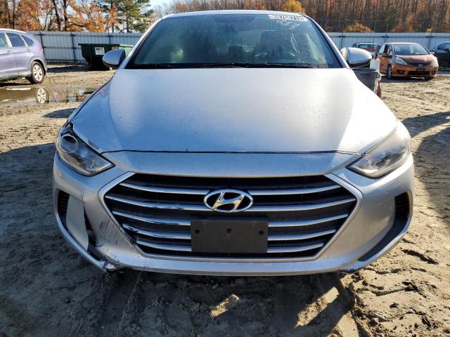 Photo 4 VIN: 5NPD84LF4JH221686 - HYUNDAI ELANTRA SE 