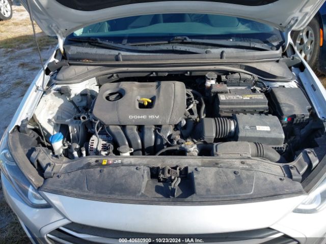 Photo 9 VIN: 5NPD84LF4JH224524 - HYUNDAI ELANTRA 