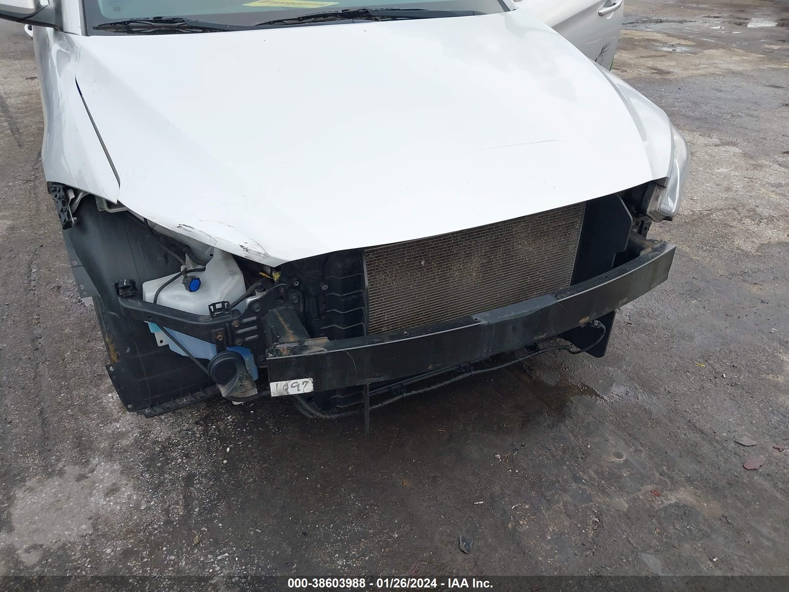 Photo 5 VIN: 5NPD84LF4JH230758 - HYUNDAI ELANTRA 