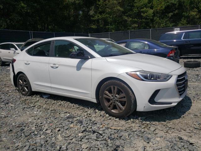 Photo 3 VIN: 5NPD84LF4JH240593 - HYUNDAI ELANTRA SE 