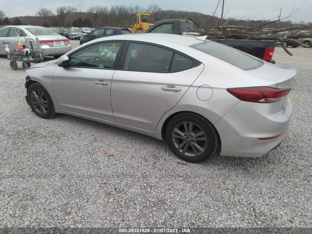 Photo 2 VIN: 5NPD84LF4JH245597 - HYUNDAI ELANTRA 