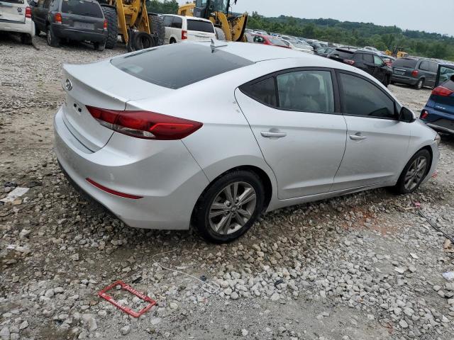 Photo 2 VIN: 5NPD84LF4JH257779 - HYUNDAI ELANTRA SE 