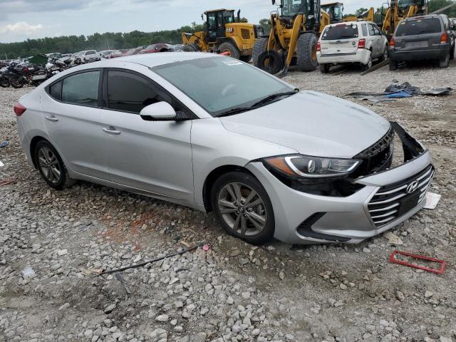 Photo 3 VIN: 5NPD84LF4JH257779 - HYUNDAI ELANTRA SE 