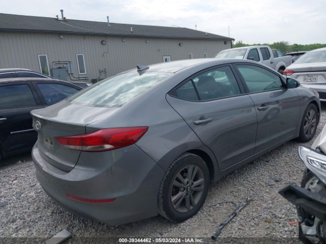 Photo 3 VIN: 5NPD84LF4JH269267 - HYUNDAI ELANTRA 