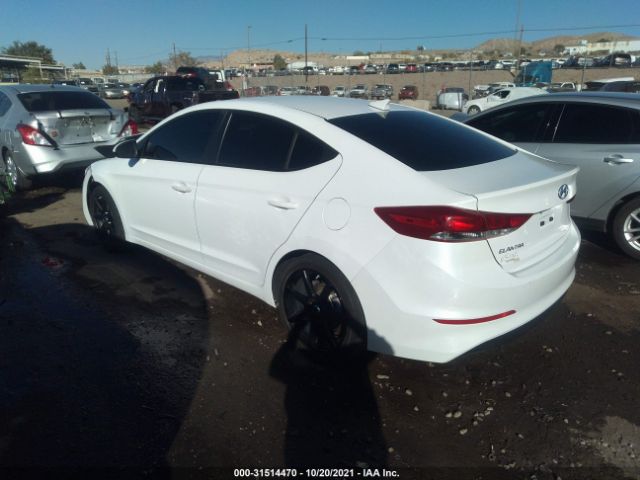 Photo 2 VIN: 5NPD84LF4JH272105 - HYUNDAI ELANTRA 