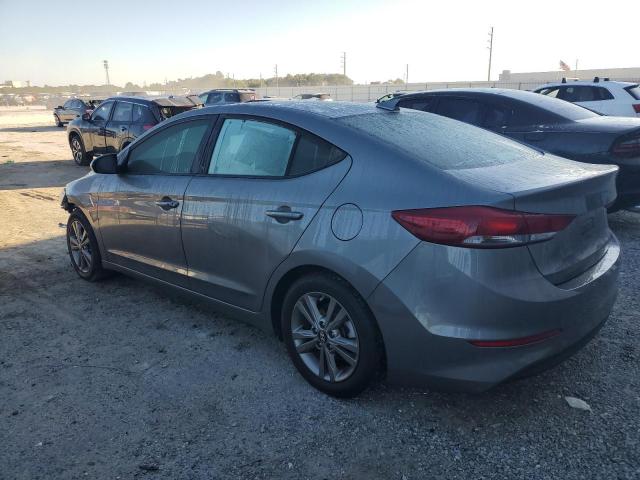 Photo 1 VIN: 5NPD84LF4JH279197 - HYUNDAI ELANTRA SE 