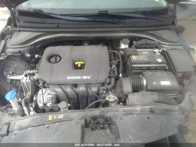 Photo 9 VIN: 5NPD84LF4JH284500 - HYUNDAI ELANTRA 