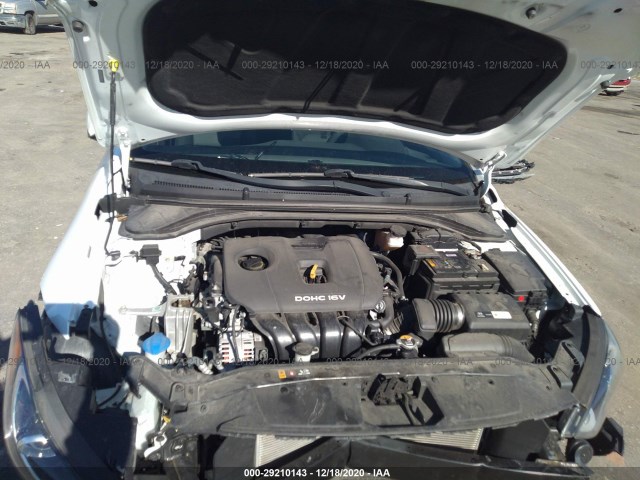 Photo 9 VIN: 5NPD84LF4JH285789 - HYUNDAI ELANTRA 