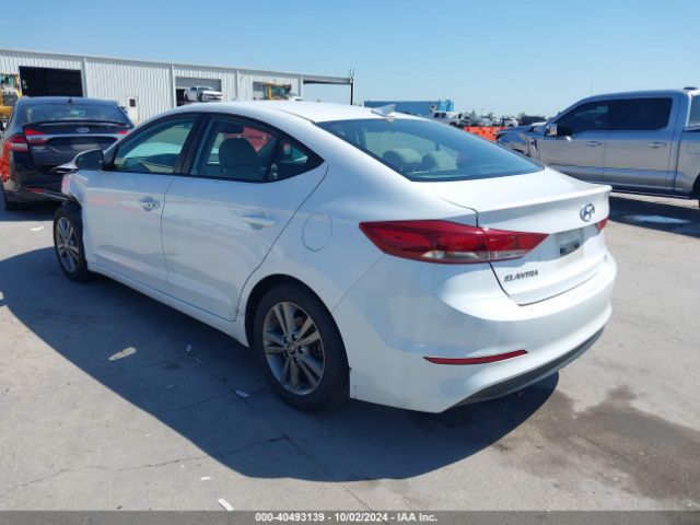 Photo 2 VIN: 5NPD84LF4JH288370 - HYUNDAI ELANTRA 