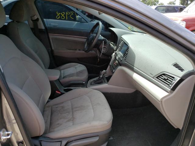 Photo 4 VIN: 5NPD84LF4JH290636 - HYUNDAI ELANTRA SE 