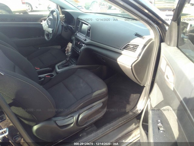 Photo 4 VIN: 5NPD84LF4JH309380 - HYUNDAI ELANTRA 