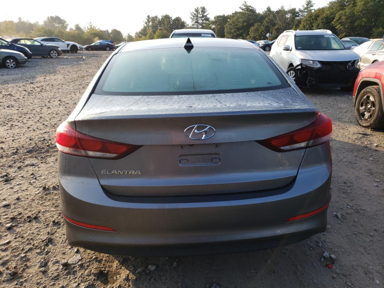 Photo 5 VIN: 5NPD84LF4JH313171 - HYUNDAI ELANTRA 