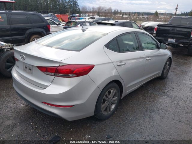 Photo 3 VIN: 5NPD84LF4JH316099 - HYUNDAI ELANTRA 