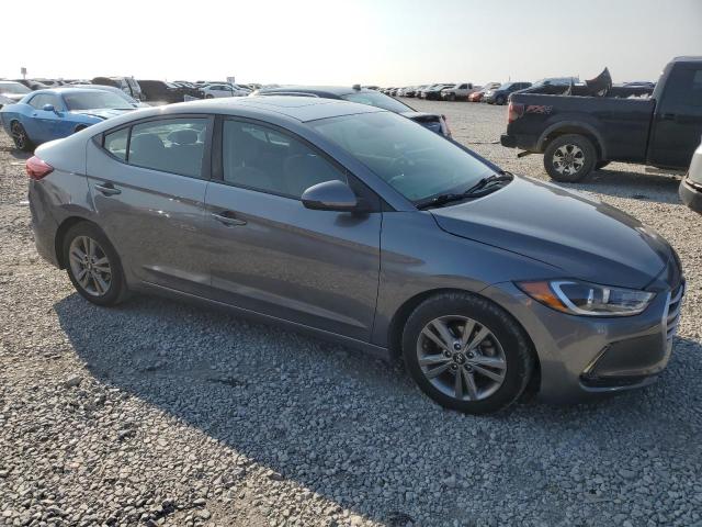 Photo 3 VIN: 5NPD84LF4JH318872 - HYUNDAI ELANTRA SE 