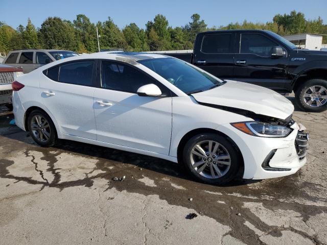 Photo 3 VIN: 5NPD84LF4JH319620 - HYUNDAI ELANTRA 