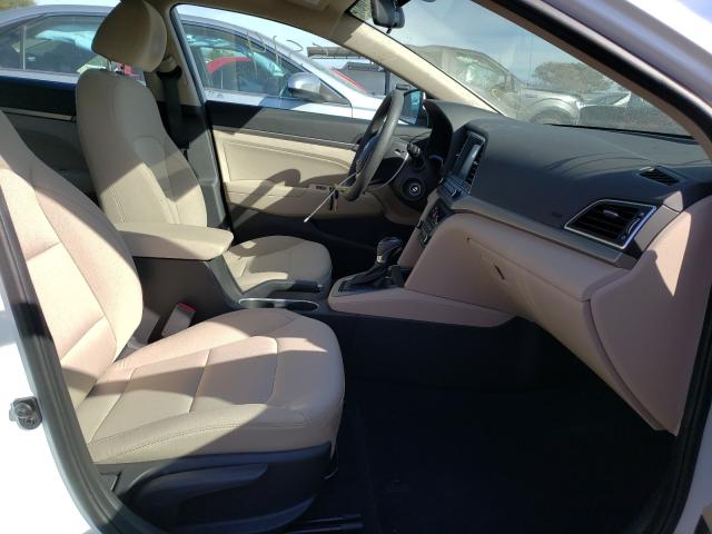 Photo 4 VIN: 5NPD84LF4JH322243 - HYUNDAI ELANTRA SE 