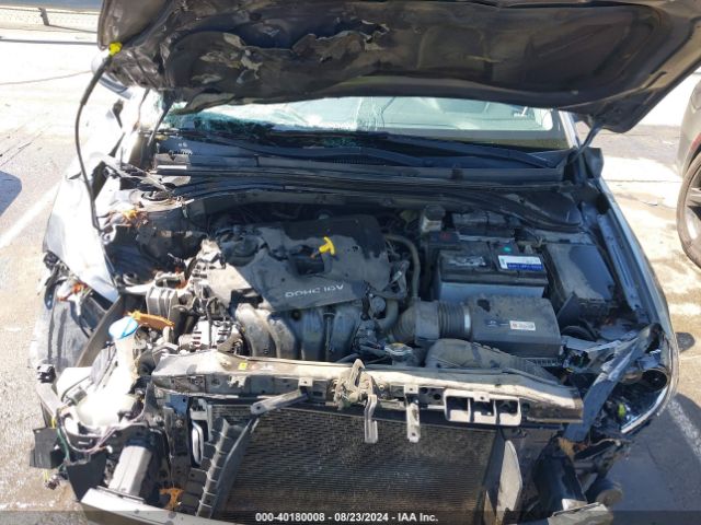 Photo 9 VIN: 5NPD84LF4JH322310 - HYUNDAI ELANTRA 