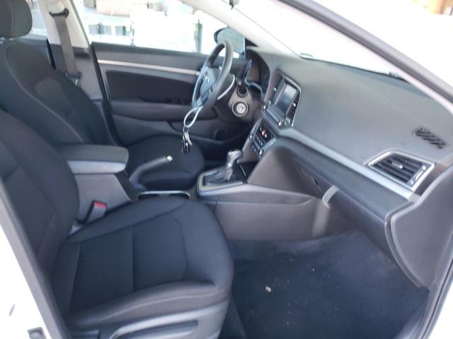 Photo 4 VIN: 5NPD84LF4JH326132 - HYUNDAI ELANTRA SE 