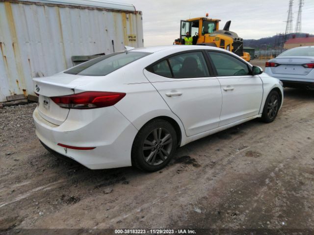 Photo 3 VIN: 5NPD84LF4JH333923 - HYUNDAI ELANTRA 