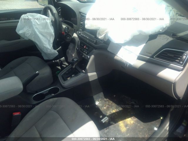 Photo 4 VIN: 5NPD84LF4JH347210 - HYUNDAI ELANTRA 