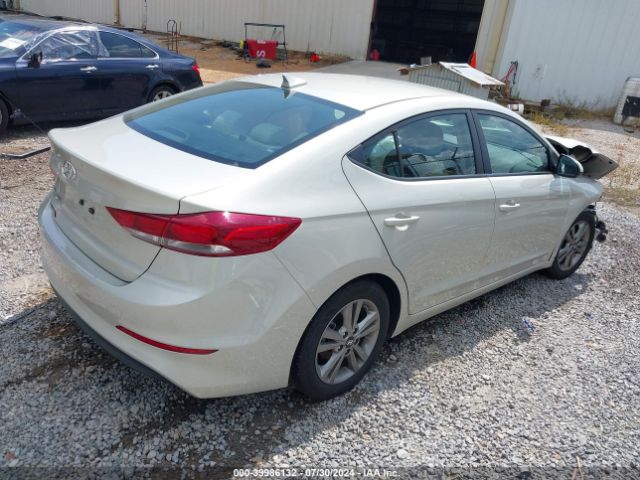 Photo 3 VIN: 5NPD84LF4JH359504 - HYUNDAI ELANTRA 