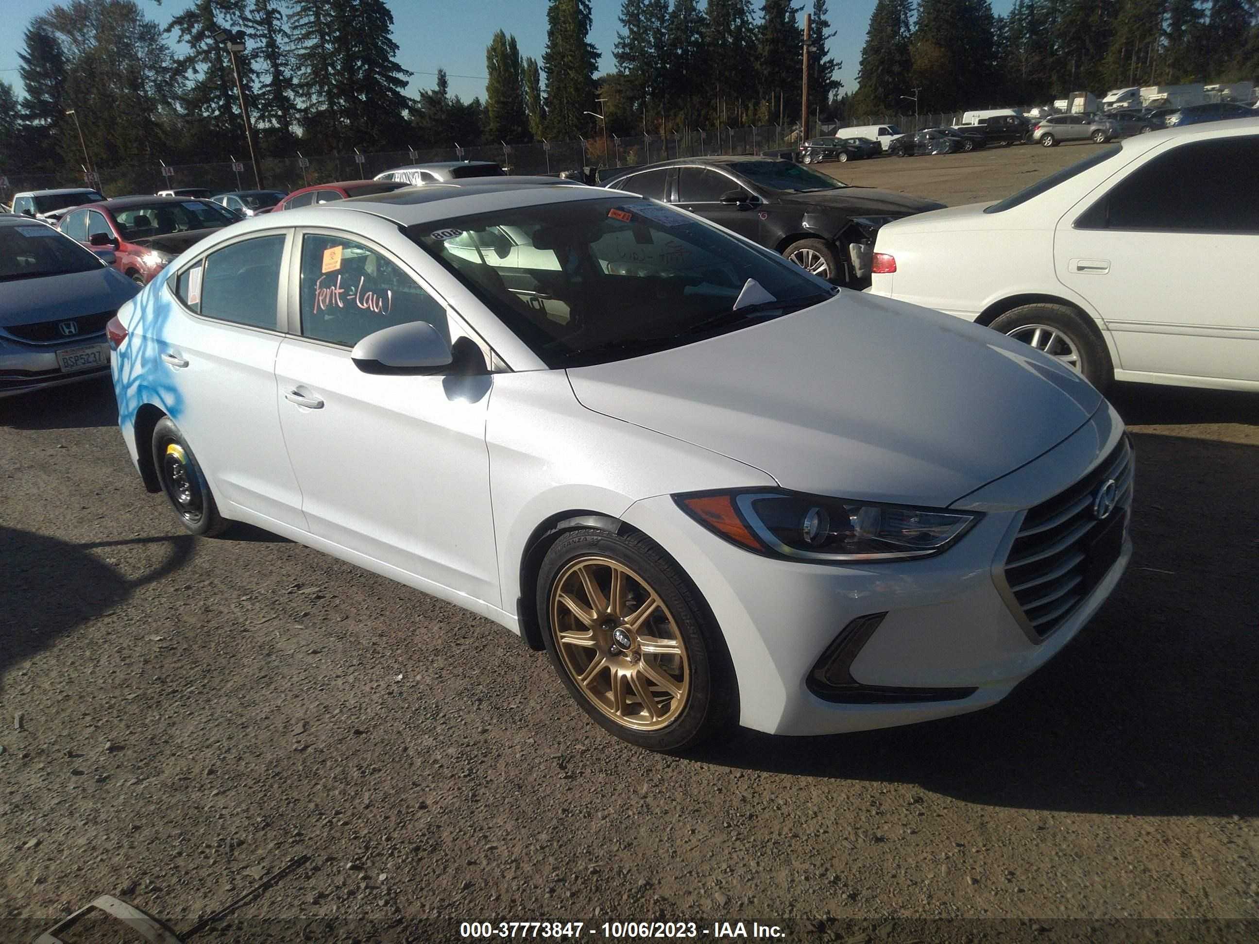 Photo 0 VIN: 5NPD84LF4JH364962 - HYUNDAI ELANTRA 