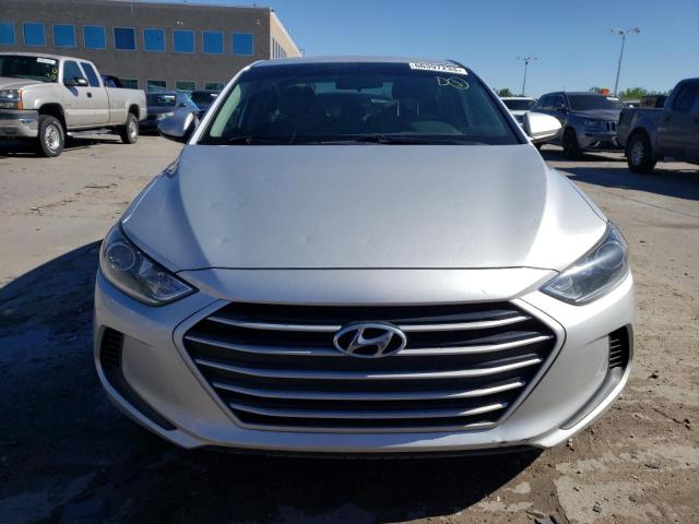 Photo 4 VIN: 5NPD84LF4JH365951 - HYUNDAI ELANTRA SE 