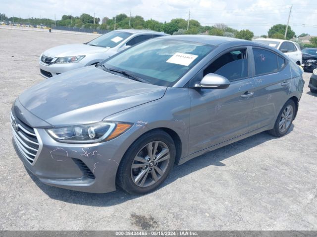 Photo 1 VIN: 5NPD84LF4JH371538 - HYUNDAI ELANTRA 