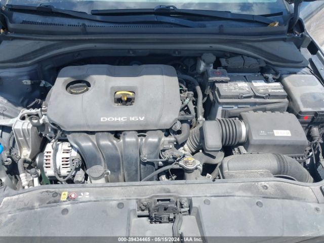 Photo 9 VIN: 5NPD84LF4JH371538 - HYUNDAI ELANTRA 