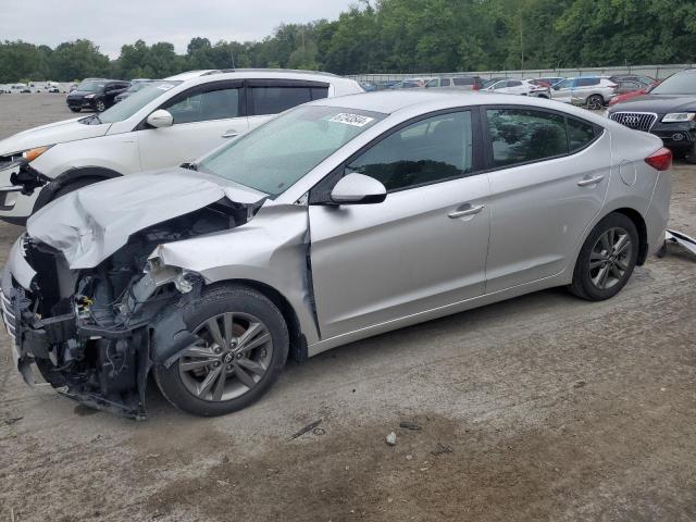 Photo 0 VIN: 5NPD84LF4JH374228 - HYUNDAI ELANTRA SE 