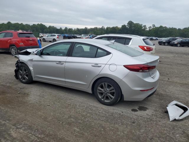 Photo 1 VIN: 5NPD84LF4JH374228 - HYUNDAI ELANTRA SE 