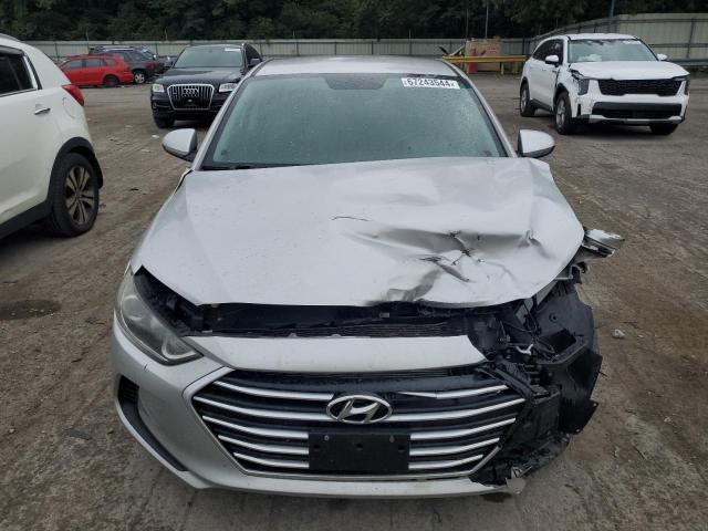 Photo 4 VIN: 5NPD84LF4JH374228 - HYUNDAI ELANTRA SE 