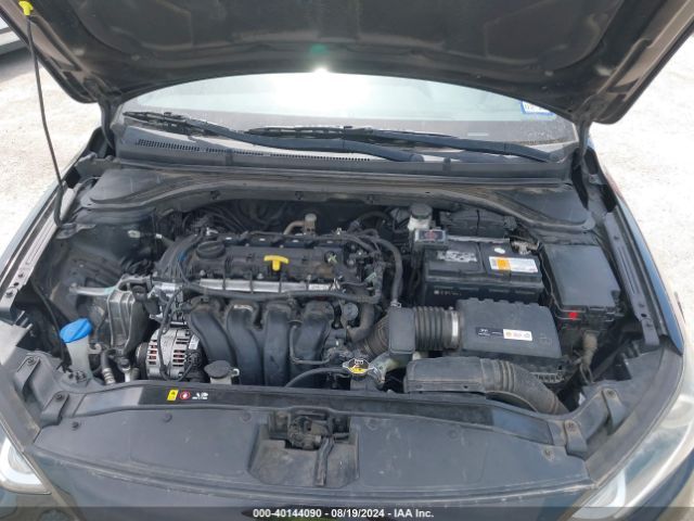 Photo 9 VIN: 5NPD84LF4JH376156 - HYUNDAI ELANTRA 