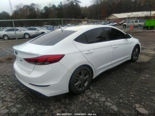 Photo 3 VIN: 5NPD84LF4JH376528 - HYUNDAI ELANTRA 