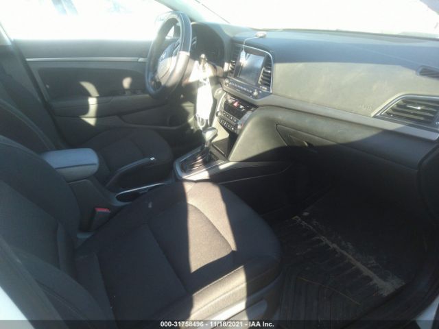 Photo 4 VIN: 5NPD84LF4JH380255 - HYUNDAI ELANTRA 