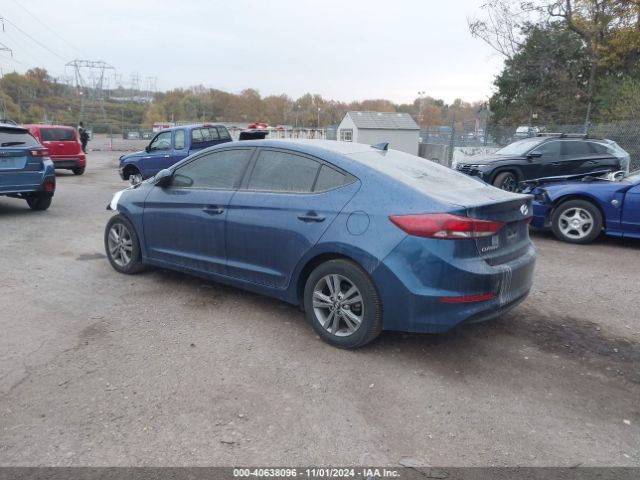 Photo 2 VIN: 5NPD84LF4JH381437 - HYUNDAI ELANTRA 