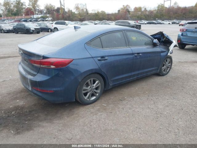 Photo 3 VIN: 5NPD84LF4JH381437 - HYUNDAI ELANTRA 