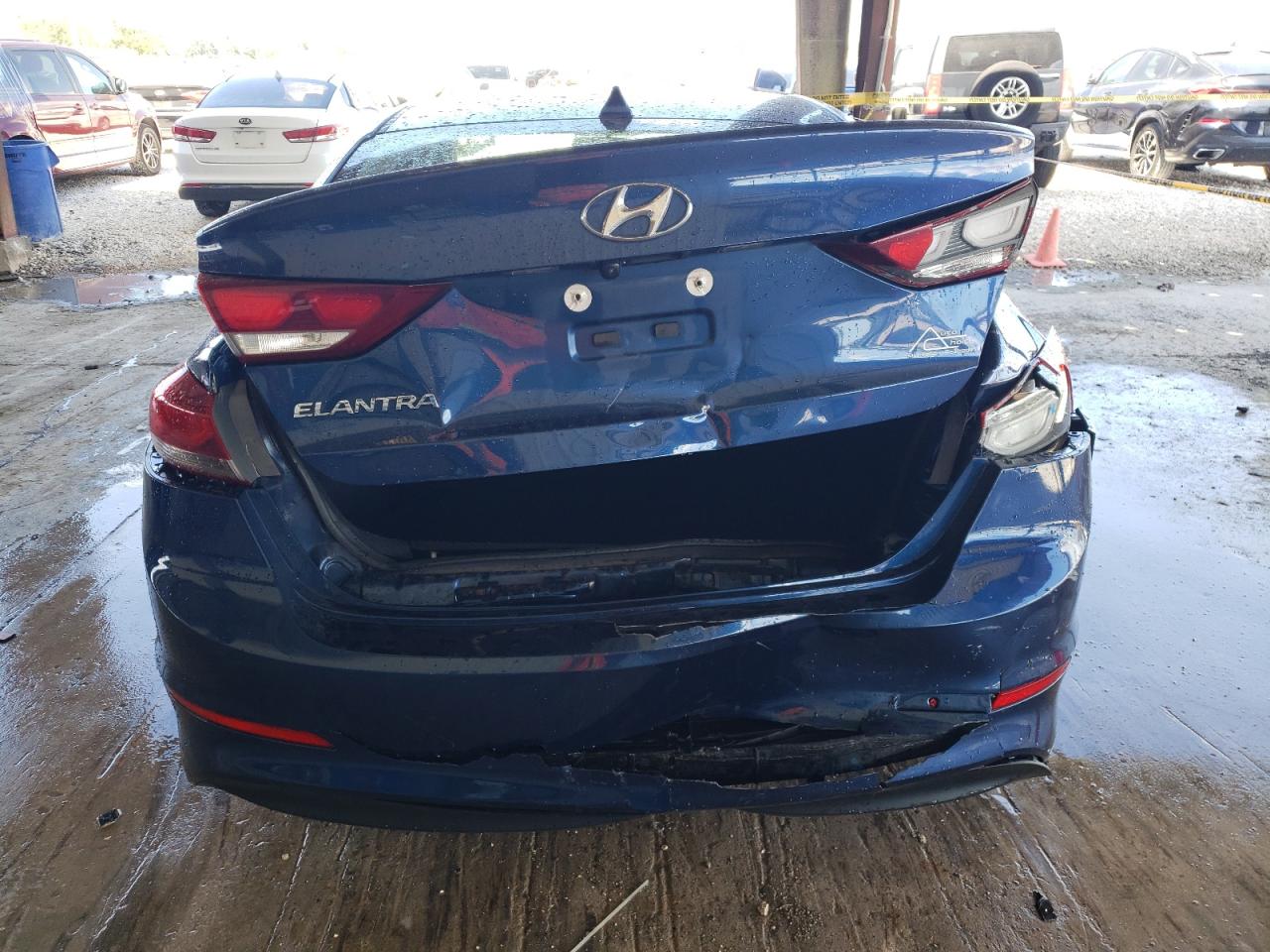 Photo 5 VIN: 5NPD84LF4JH396603 - HYUNDAI ELANTRA 