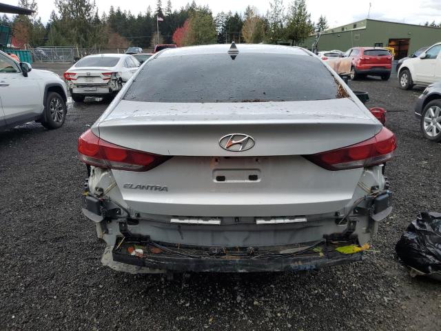 Photo 5 VIN: 5NPD84LF4JH396780 - HYUNDAI ELANTRA SE 