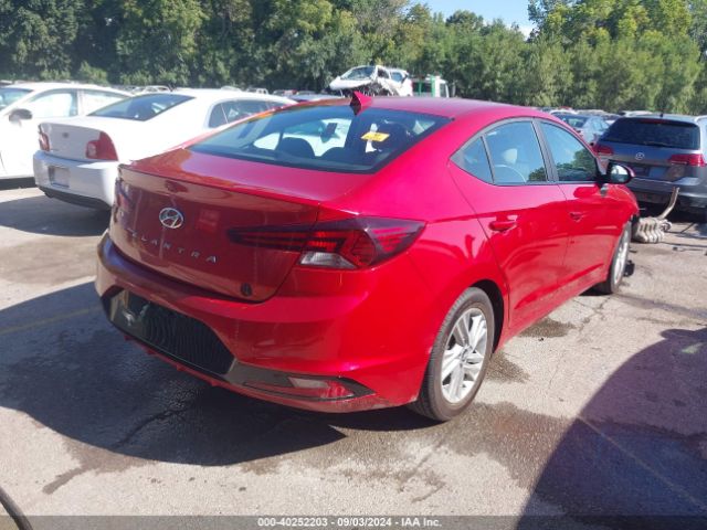 Photo 3 VIN: 5NPD84LF4KH403826 - HYUNDAI ELANTRA 