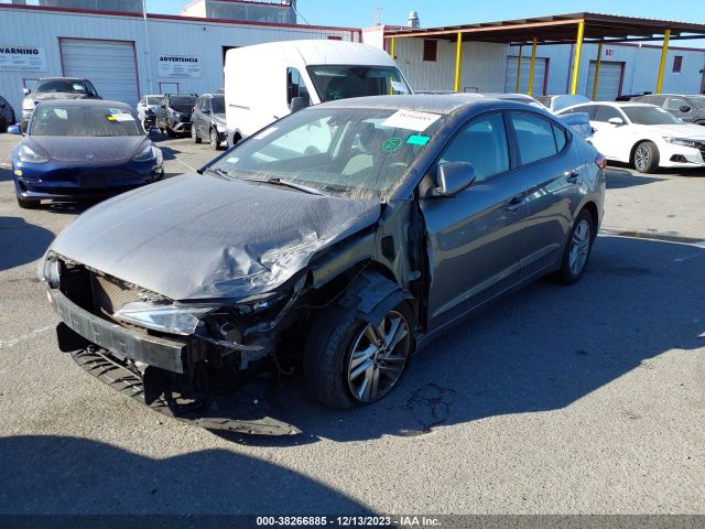 Photo 1 VIN: 5NPD84LF4KH407911 - HYUNDAI ELANTRA 