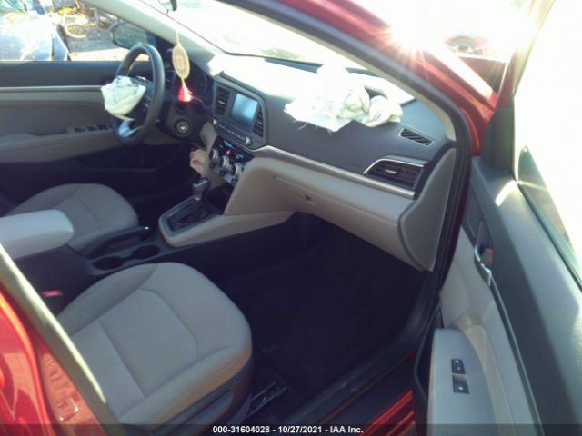 Photo 4 VIN: 5NPD84LF4KH409478 - HYUNDAI ELANTRA 