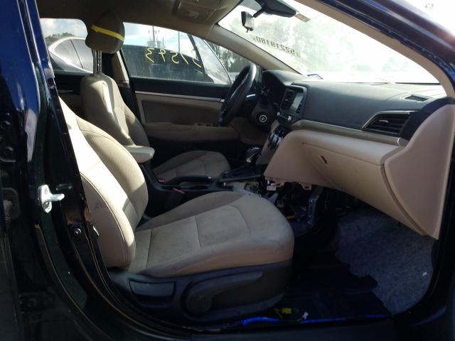 Photo 4 VIN: 5NPD84LF4KH415832 - HYUNDAI ELANTRA SE 