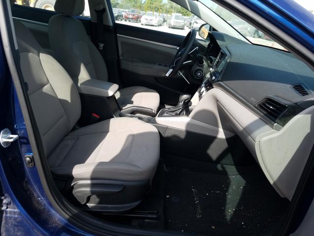 Photo 4 VIN: 5NPD84LF4KH422635 - HYUNDAI ELANTRA SE 