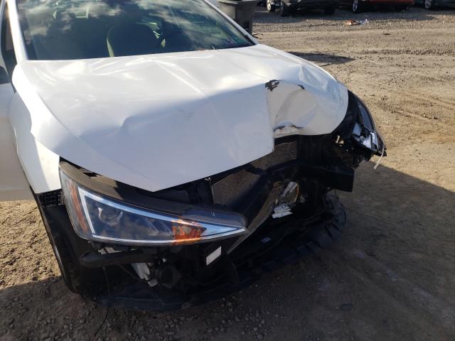 Photo 8 VIN: 5NPD84LF4KH430590 - HYUNDAI ELANTRA SE 