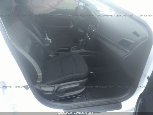 Photo 4 VIN: 5NPD84LF4KH431321 - HYUNDAI ELANTRA 