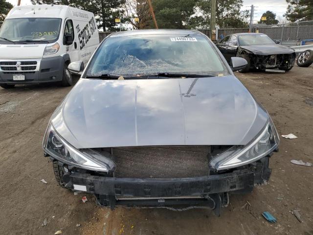 Photo 4 VIN: 5NPD84LF4KH433196 - HYUNDAI ELANTRA 