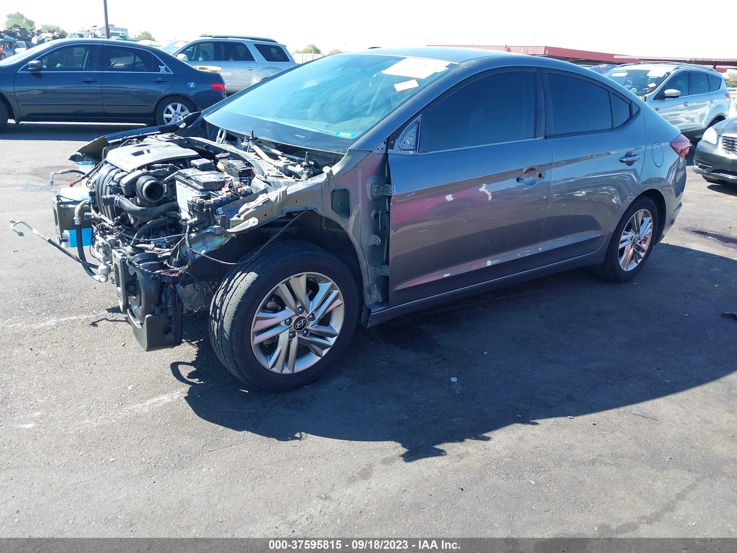 Photo 1 VIN: 5NPD84LF4KH434333 - HYUNDAI ELANTRA 