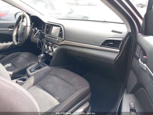 Photo 4 VIN: 5NPD84LF4KH436454 - HYUNDAI ELANTRA 